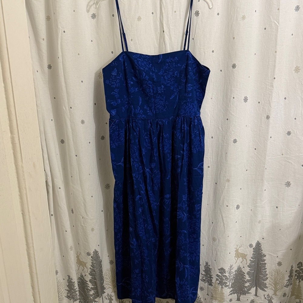 Universal Thread Navy Floral Midi Dress